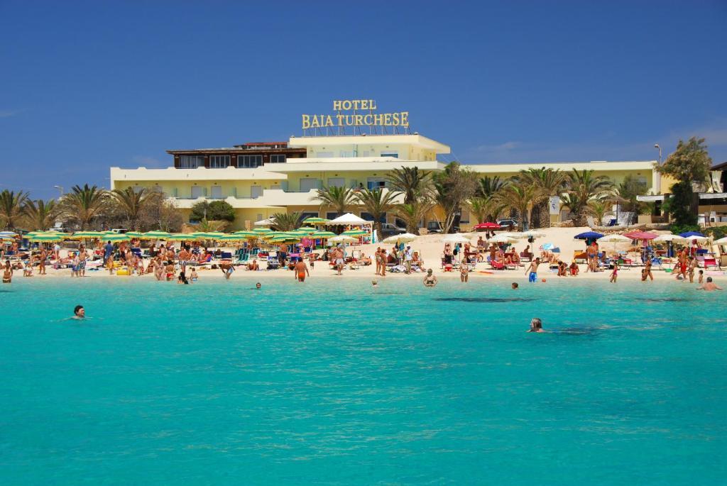 למפדוזה Hotel Baia Turchese מראה חיצוני תמונה